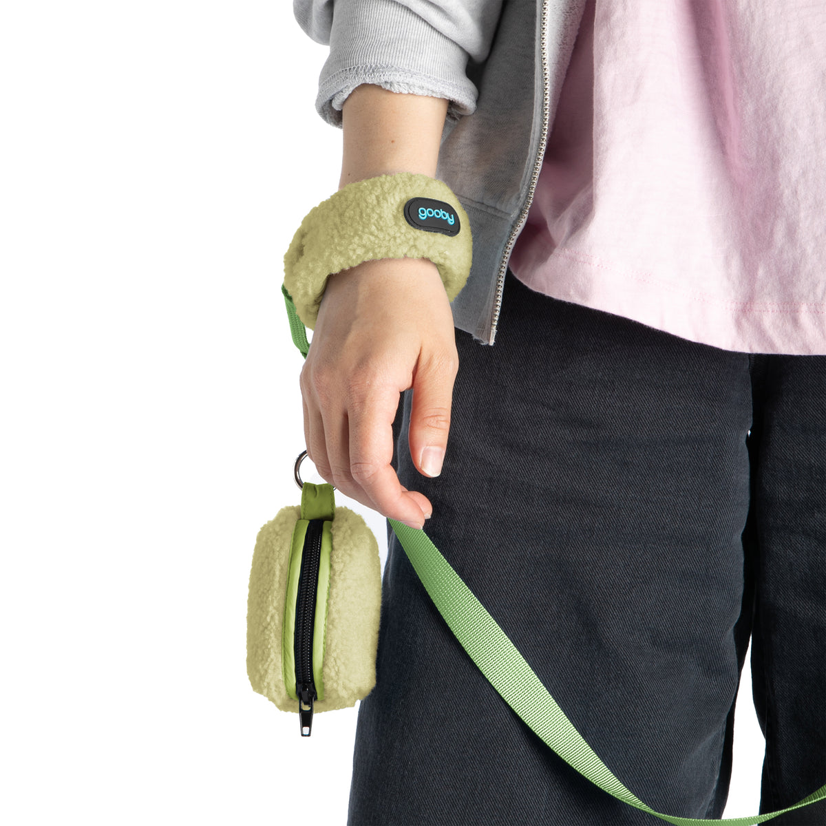 #10326 - Sherpa Puffer Leash Set (Sherpa Puffer Vest Matching)